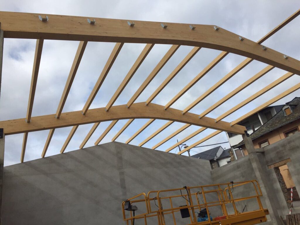 Diseño, cálculo y fabricación de estructuras para cubiertas
