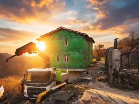 Viviendas industrializadas de Medgón en Lusio